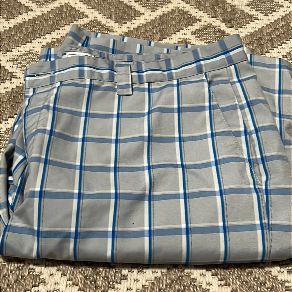 Adidas  Mens Size 38 plaid golf shorts
